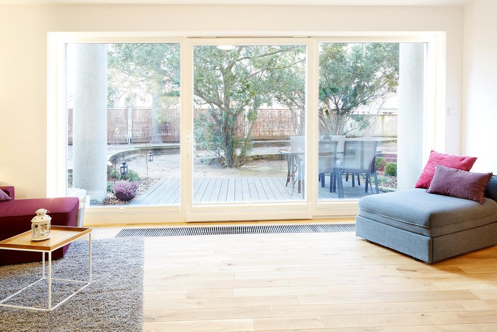 바르샤바 Lovely Lux Garden Flat Near Royal Park 아파트 외부 사진